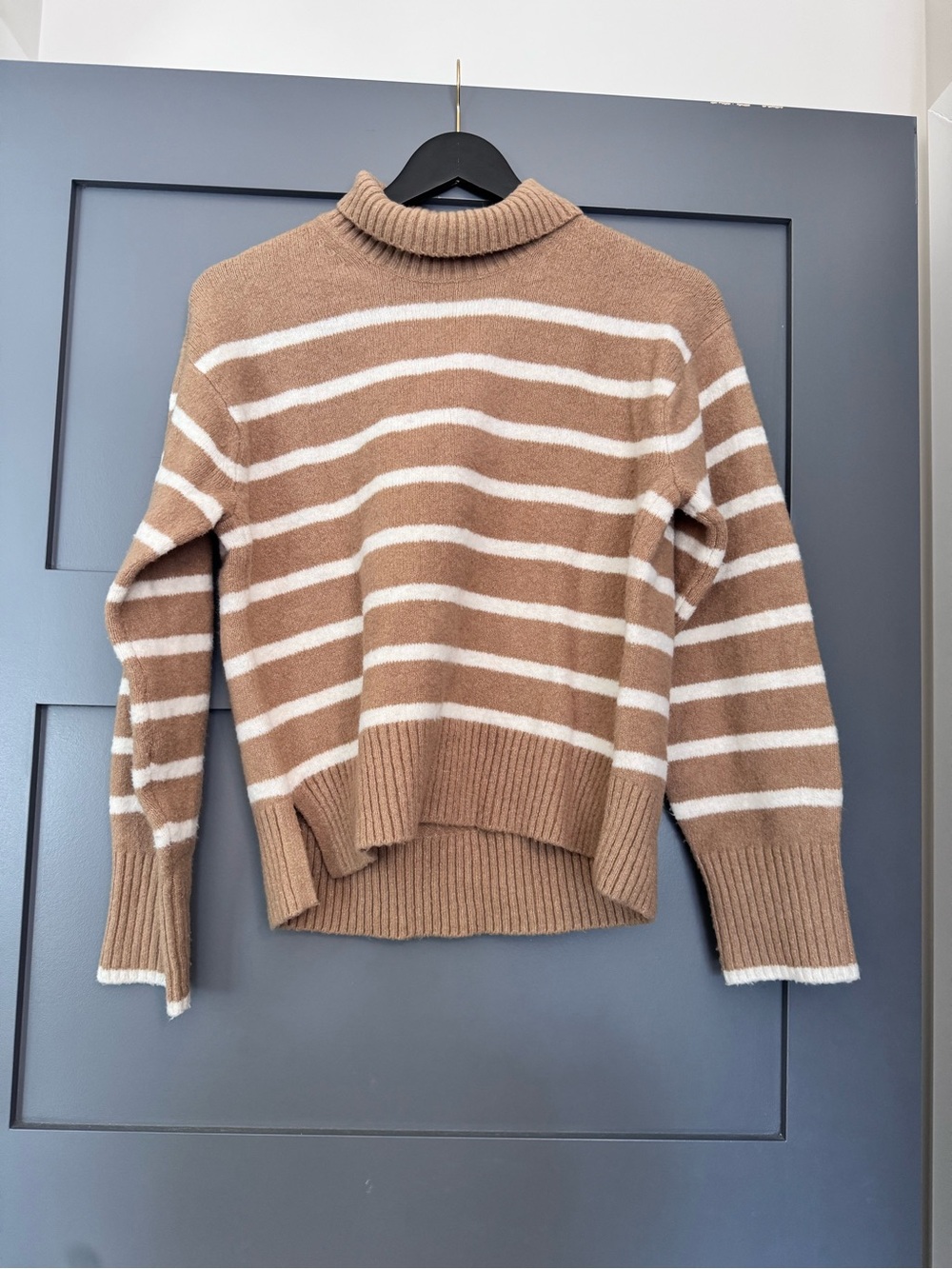 Uniqlo Camel and White Striped Turtleneck Sweater